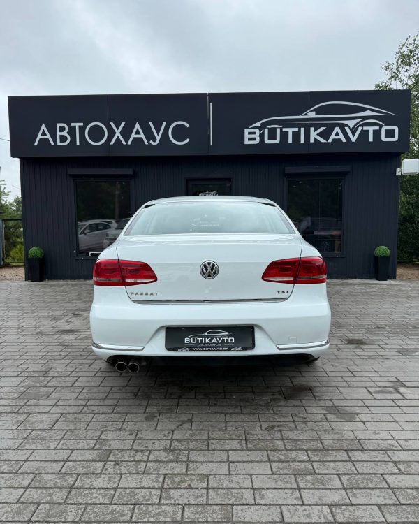Volkswagen Passat B7 - Image 5
