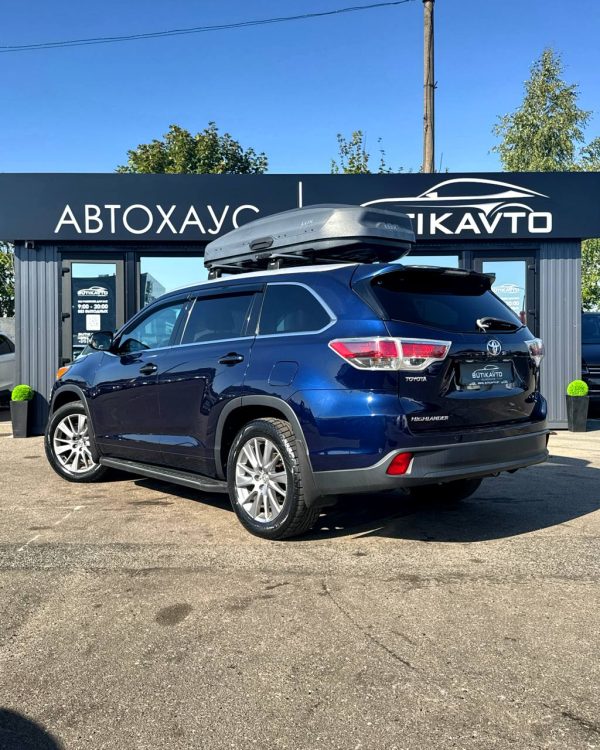 Toyota Highlander III (XU50) - Image 5