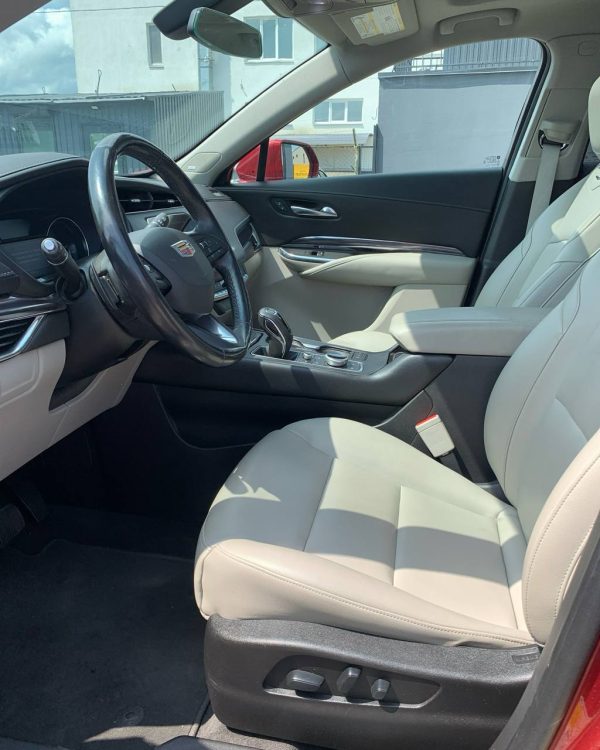 Cadillac XT4 I - Image 8