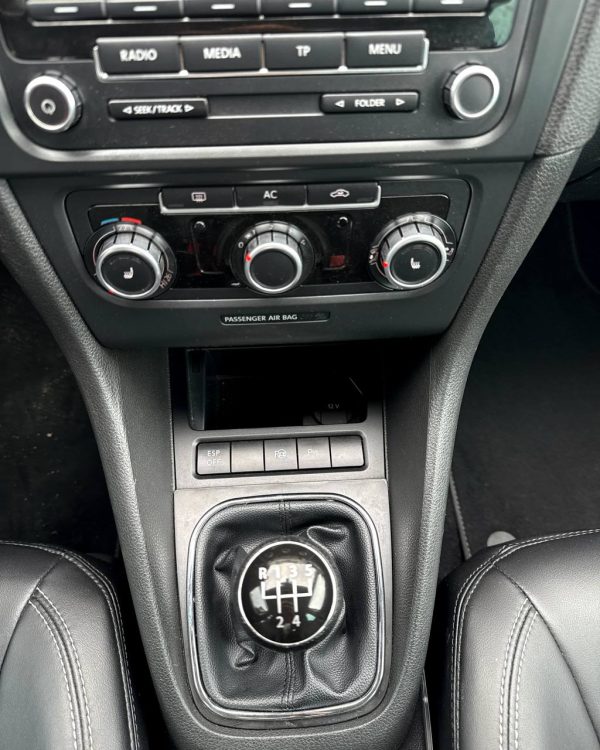Volkswagen Golf VI - Image 15