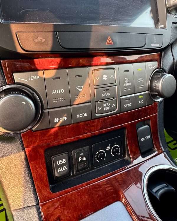 Toyota Highlander II (XU40) · Рестайлинг - Image 18