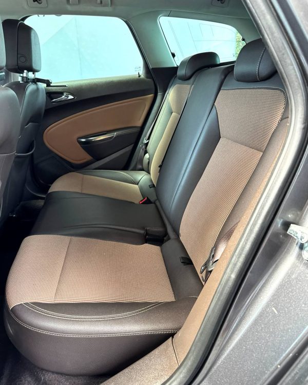 Opel Astra J - Image 13