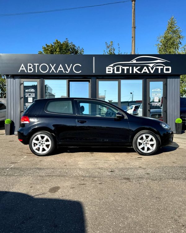 Volkswagen Golf VI - Image 8