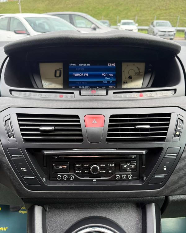 Citroen C4 Grand Picasso I - Image 15