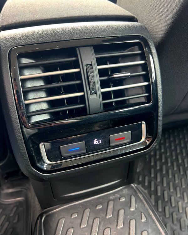 Volkswagen Passat B8 - Image 15