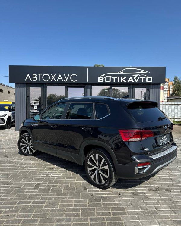 Volkswagen Taos  I - Image 4