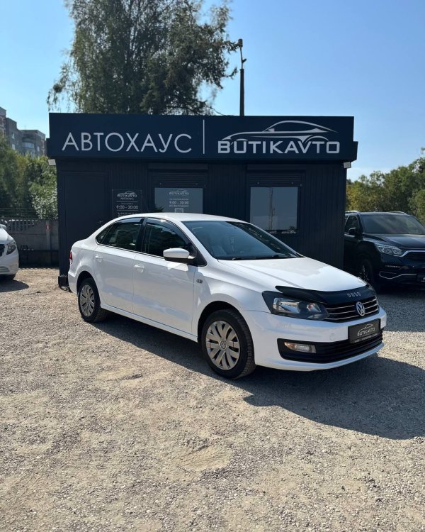 Volkswagen Polo Sedan I · Рестайлинг