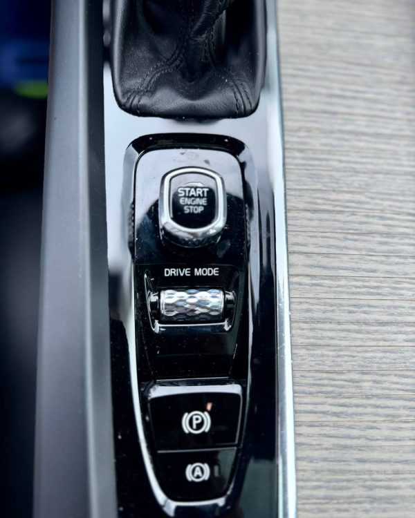 Volvo XC60 II - Image 18