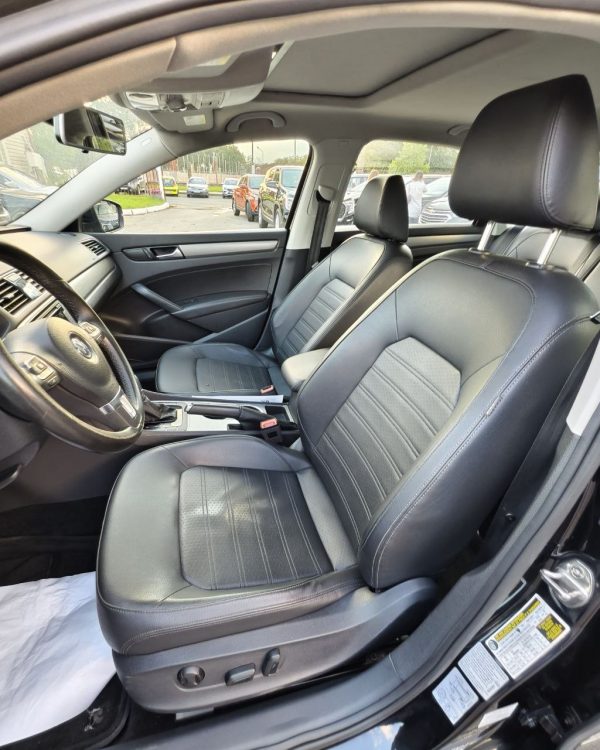 Volkswagen Passat B7 - Image 10