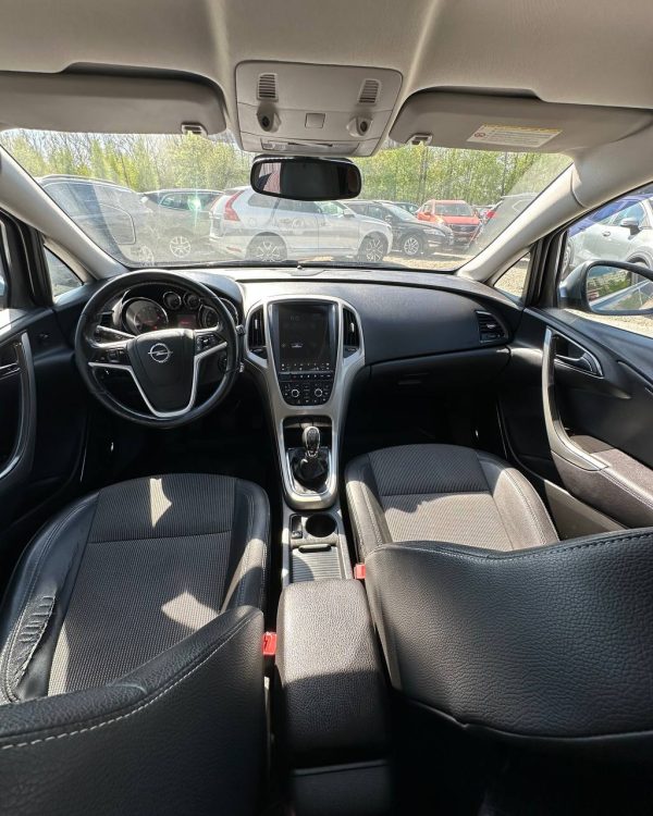 OPEL ASTRA - Image 9