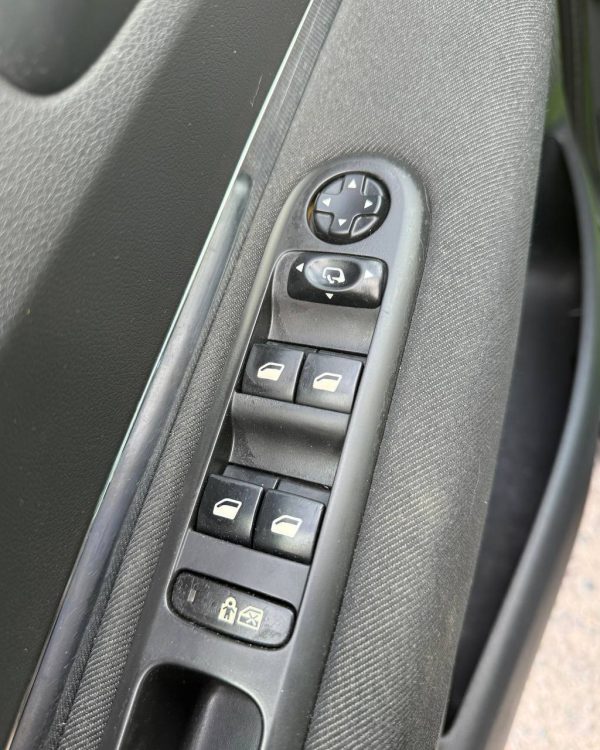 Peugeot 3008 I - Image 16