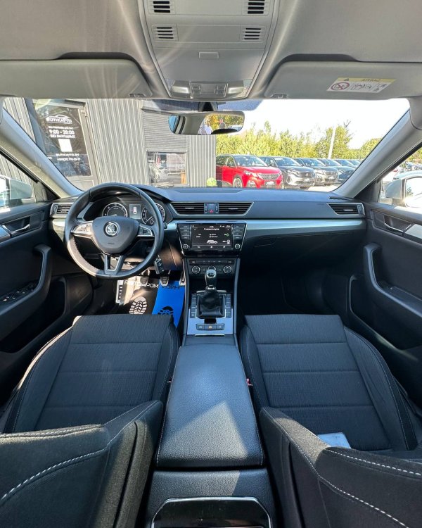 Skoda Superb III - Image 9