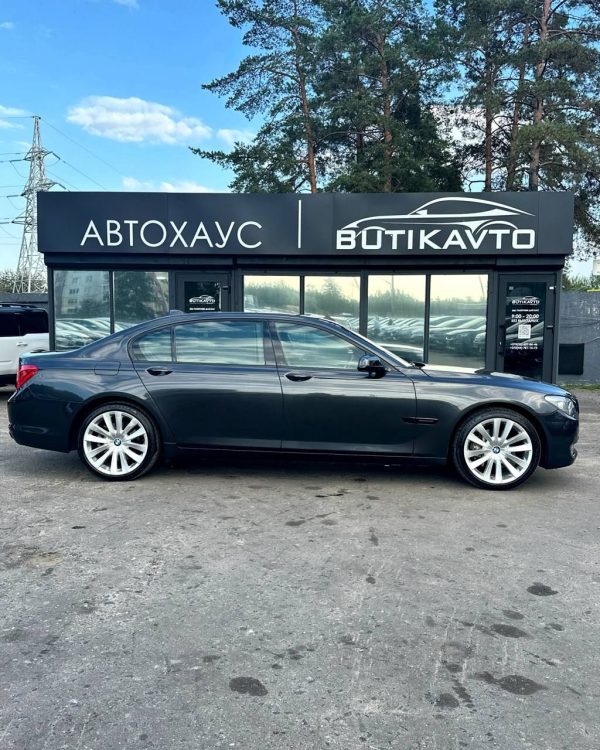 BMW 7 серия F02 (Long) - Image 17