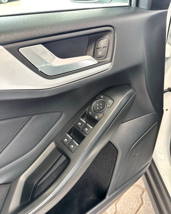 Ford Focus IV - Image 9