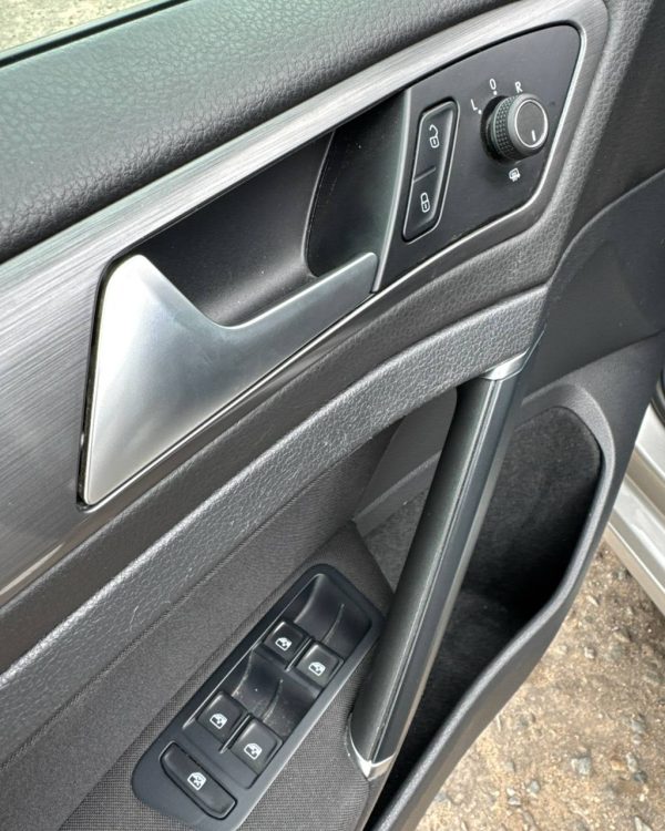 Volkswagen Golf VII · Рестайлинг - Image 21
