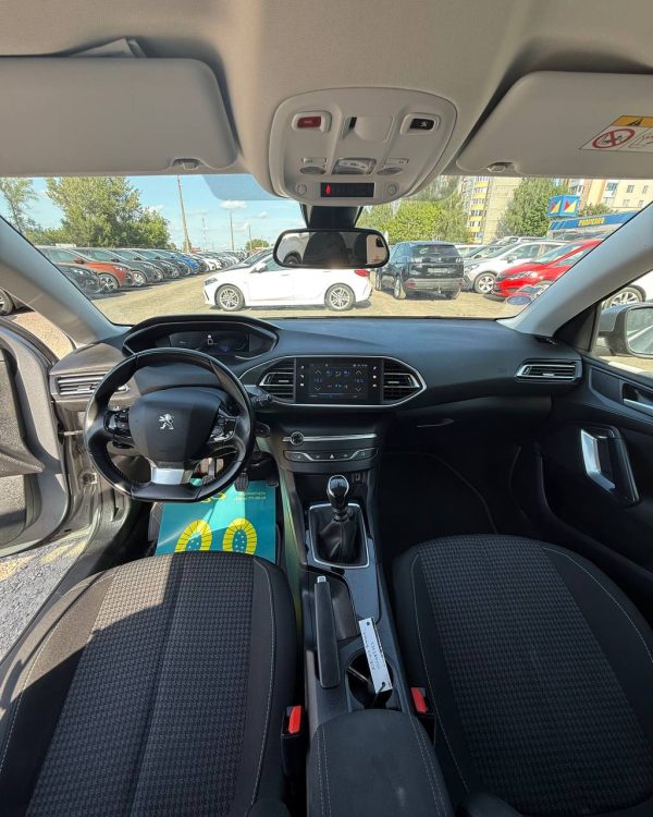 Peugeot 308 T9 · Рестайлинг - Image 9