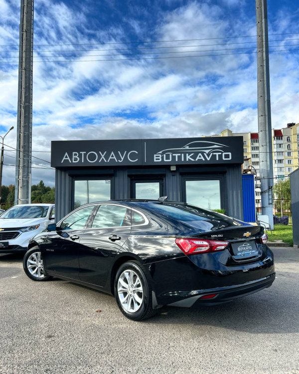 Chevrolet Malibu IX · Рестайлинг - Image 4