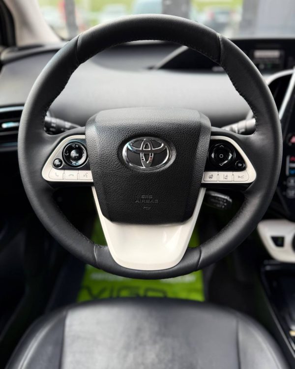 Toyota Prius Prime I (ZVW50L) - Image 18