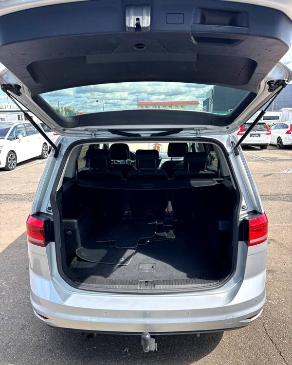 Volkswagen Touran II - Image 14