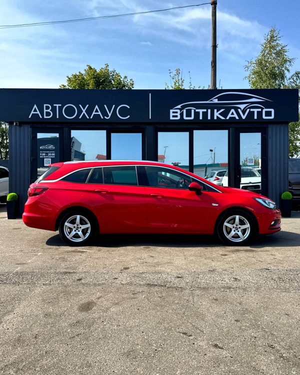 Opel Astra K - Image 8