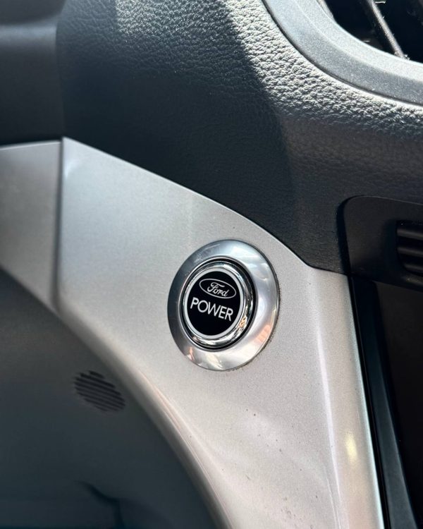 Ford Grand C-Max I - Image 19