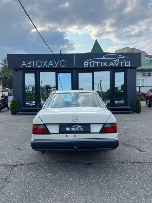 Mercedes-Benz E-Класс W124 S124 C124 A124 · Рестайлинг - Image 6