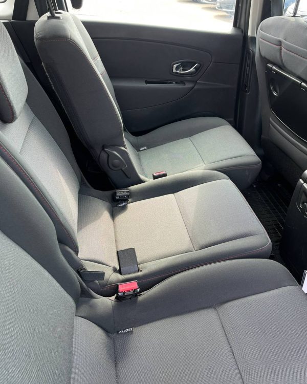 RENAULT MEGANE GRAND SCENIC - Image 12