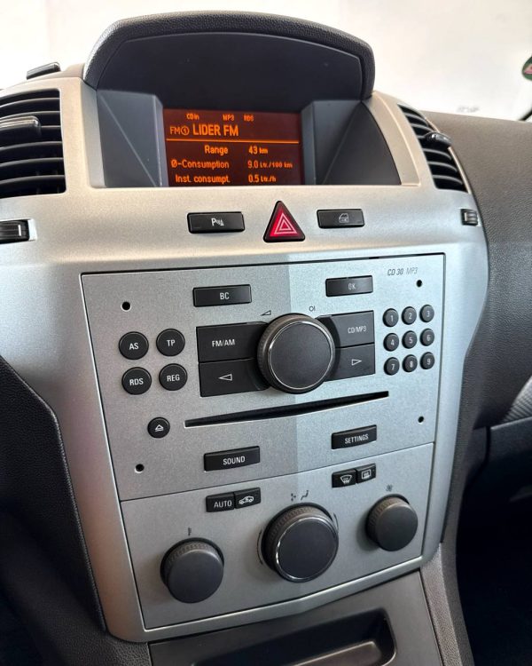 Opel Zafira B · Рестайлинг - Image 12