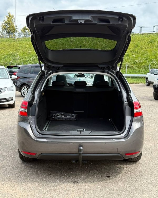 Peugeot 308 T9 · Рестайлинг - Image 20