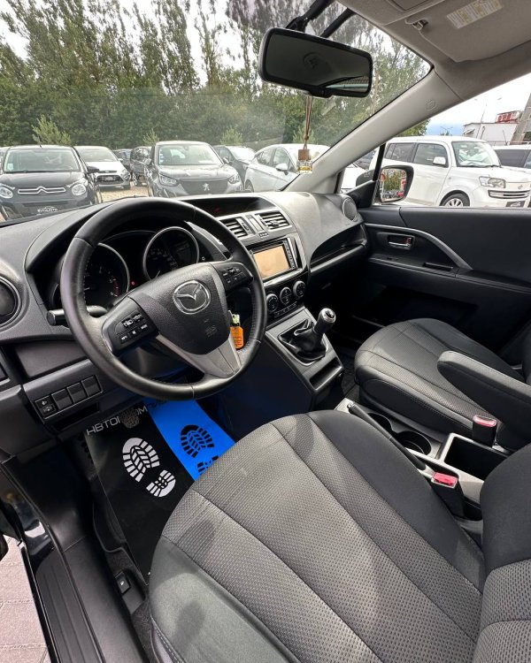 Mazda 5 II - Image 7