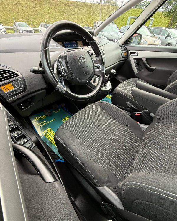 Citroen C4 Grand Picasso I - Image 9
