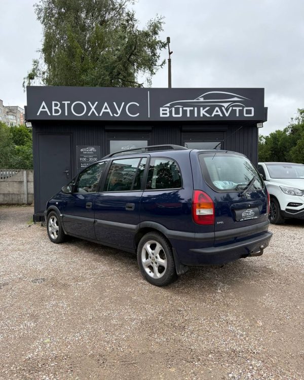 Opel Zafira A - Image 4