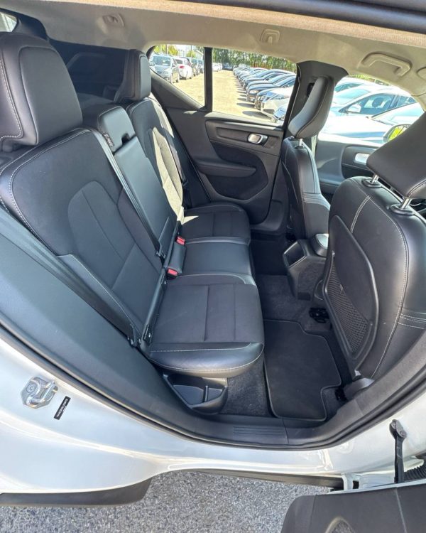 Volvo XC40 I - Image 12