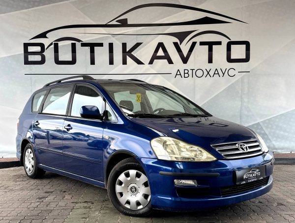 Toyota Avensis Verso I · Рестайлинг