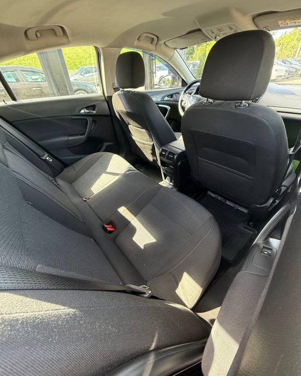Opel Insignia I · Рестайлинг - Image 15