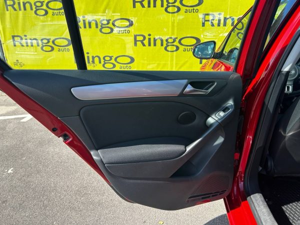 Volkswagen Golf VI - Image 12