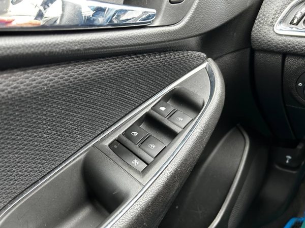 Chevrolet Cruze D2LC - Image 29