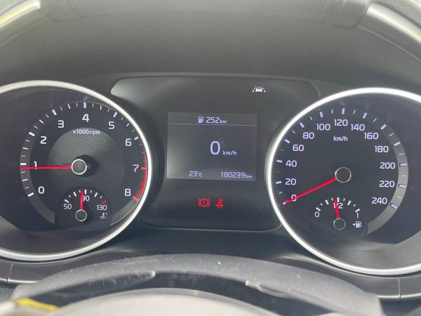 Kia Cee’d III - Image 25