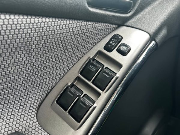 Pontiac Vibe I · Рестайлинг - Image 25