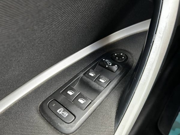 Citroen C5 II - Image 25