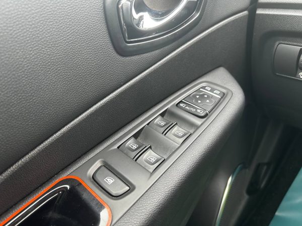 Renault Samsung QM3 I · Рестайлинг - Image 29