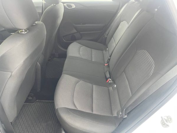 Kia Cee’d III - Image 13