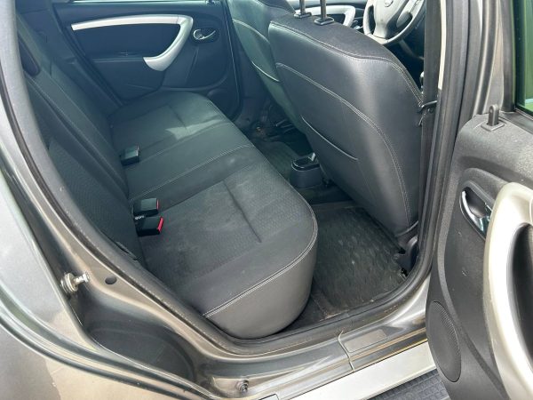 Nissan Terrano D10 - Image 15