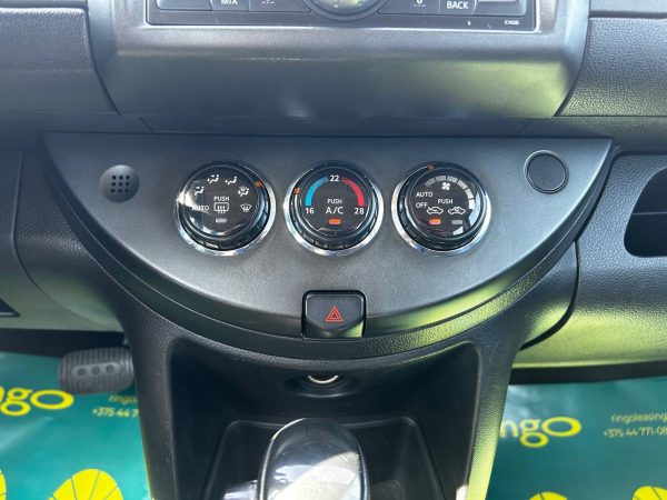 Nissan Note I - Image 25