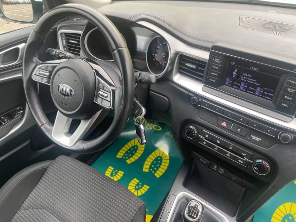 Kia Cee’d III - Image 21