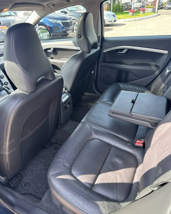 Volvo V70 III · Рестайлинг - Image 11