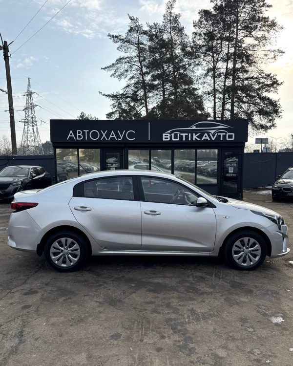 Kia Rio - Image 14