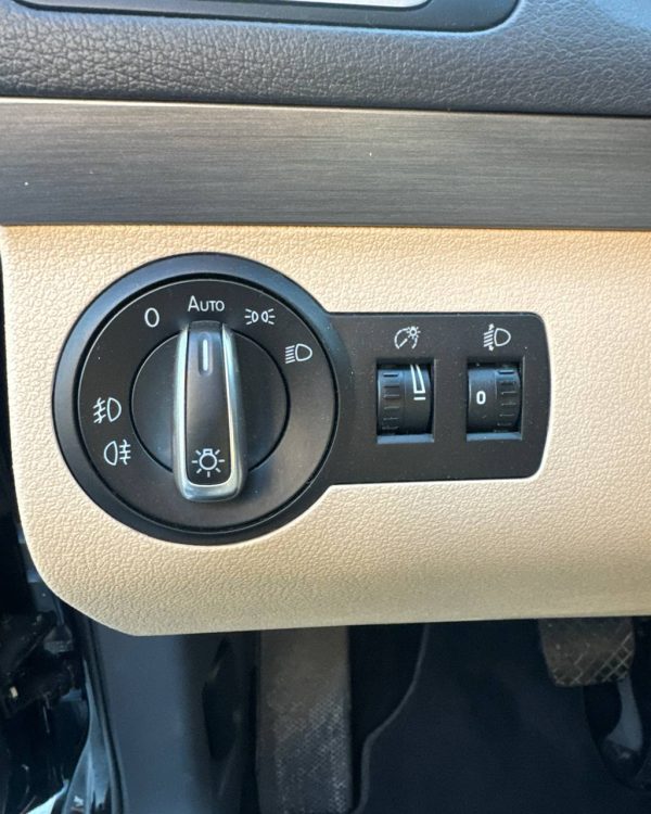 Volkswagen Touran I · 2-й рестайлинг - Image 18
