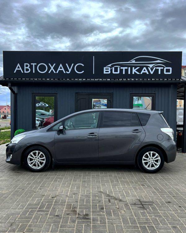 Toyota Verso - Image 4