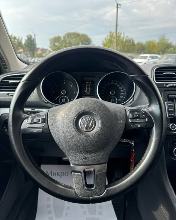 Volkswagen Golf VI - Image 15